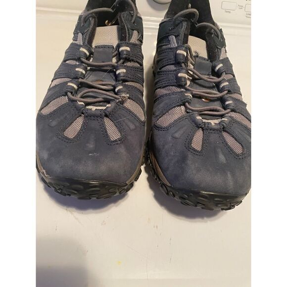 Merrell Shoes (SZ 6) - Picture 2 of 5